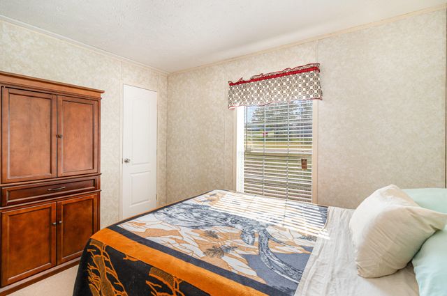 399 Blue Jay Circle, Falmouth, KY 41040