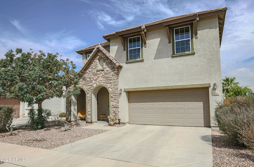 820 E CONSTANCE Way, Phoenix, AZ 85042 — photo 2