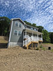 744 Mt Hope Road, Middletown, NY 10940