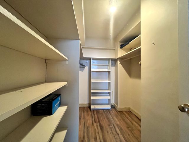 2121 Nicholasville Road Unit 606, Lexington, KY 40503