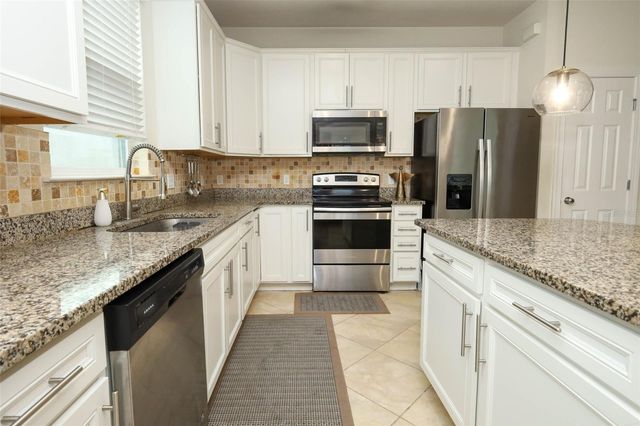 2190 BUR OAK BLVD, St Cloud, FL 34771