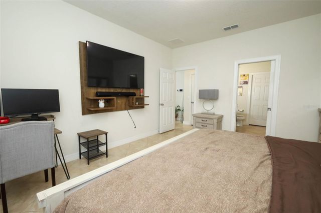 2190 BUR OAK BLVD, St Cloud, FL 34771