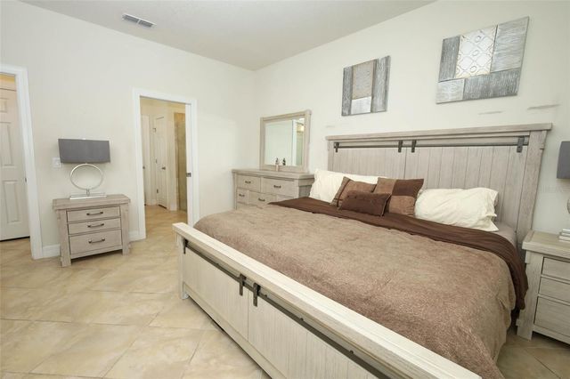 2190 BUR OAK BLVD, St Cloud, FL 34771