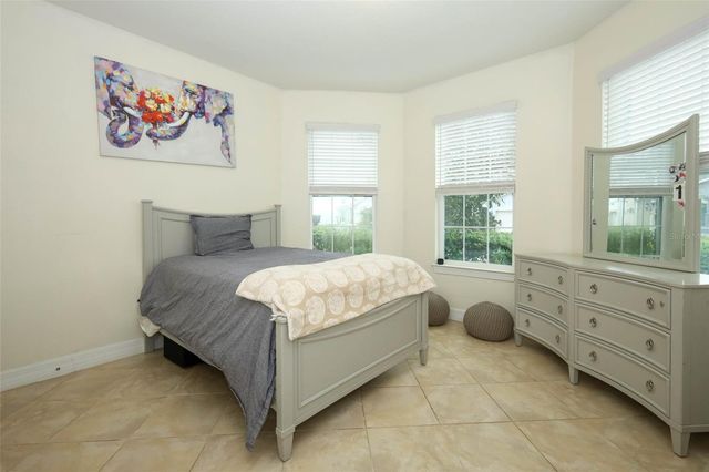 2190 BUR OAK BLVD, St Cloud, FL 34771