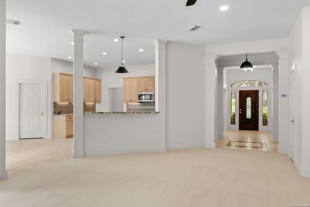 28219 Heritage Trl, Boerne, TX 78015