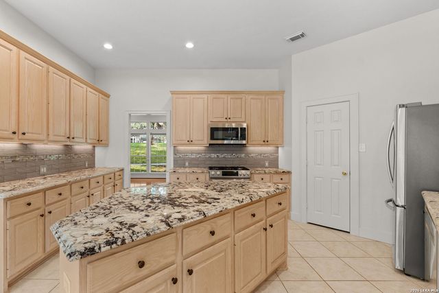 28219 Heritage Trl, Boerne, TX 78015