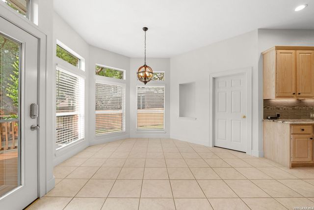 28219 Heritage Trl, Boerne, TX 78015