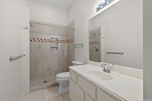 28219 Heritage Trl, Boerne, TX 78015