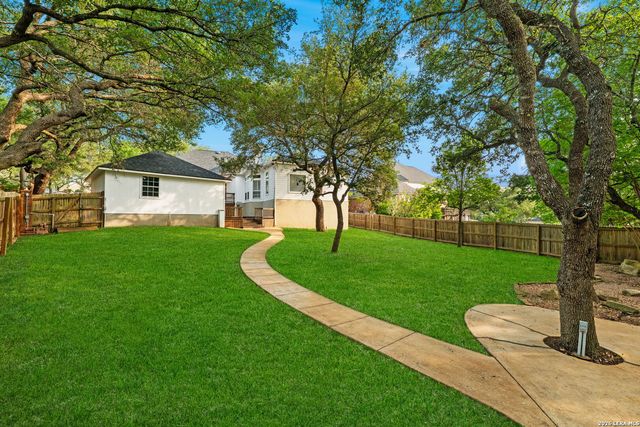28219 Heritage Trl, Boerne, TX 78015