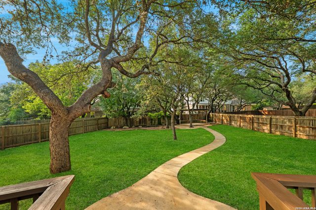 28219 Heritage Trl, Boerne, TX 78015