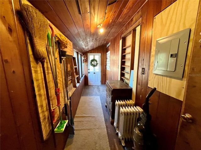 108 W COMANCHE AVENUE, Tampa, FL 33604