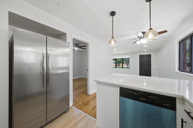 11149 S Green Bay Avenue, Chicago, IL 60617