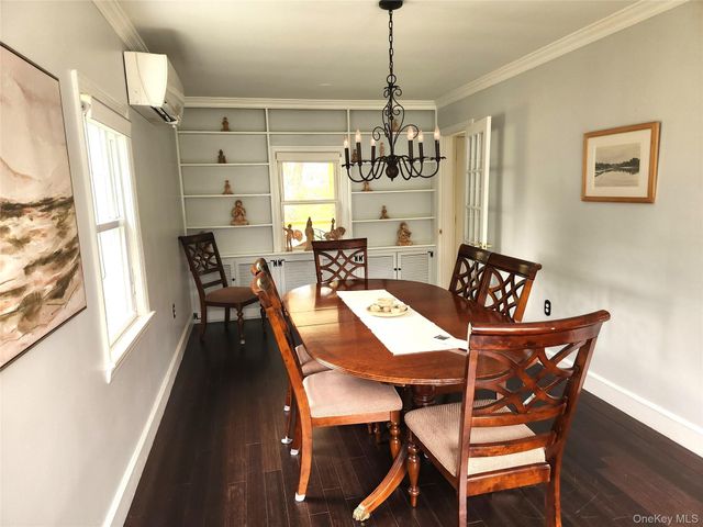 715 Lucas Avenue Extension, Hurley, NY 12443