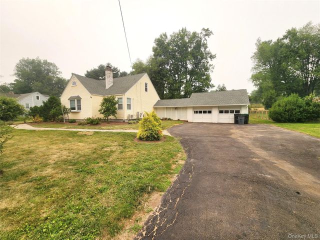 715 Lucas Avenue Extension, Hurley, NY 12443