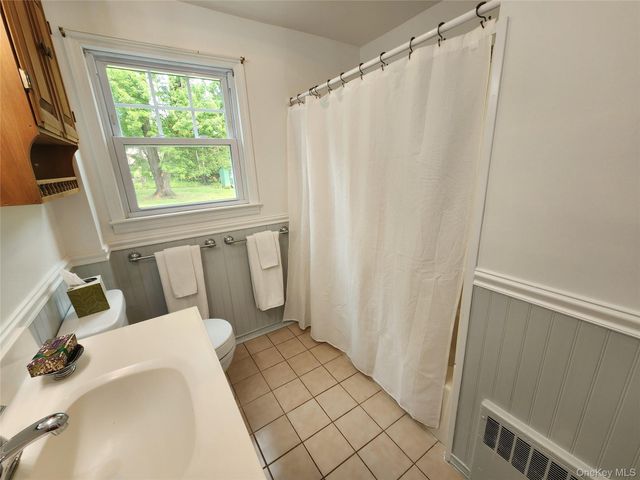 715 Lucas Avenue Extension, Hurley, NY 12443
