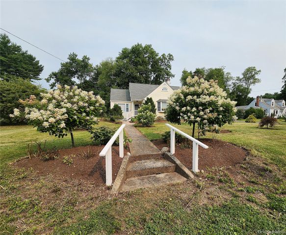 715 Lucas Avenue Extension, Hurley, NY 12443