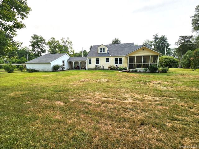 715 Lucas Avenue Extension, Hurley, NY 12443