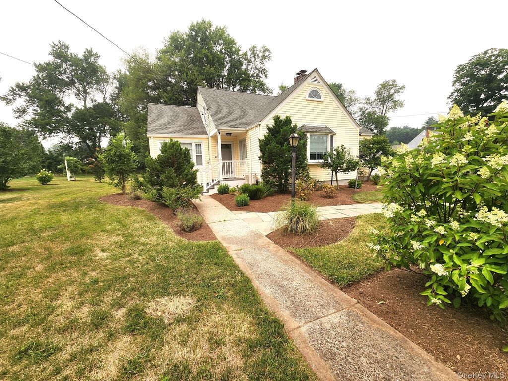 715 Lucas Avenue Extension, Hurley, NY 12443