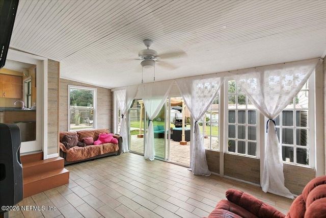 9721 KLINE Road, Jacksonville, FL 32246