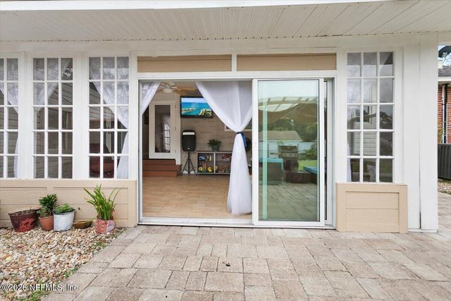 9721 KLINE Road, Jacksonville, FL 32246