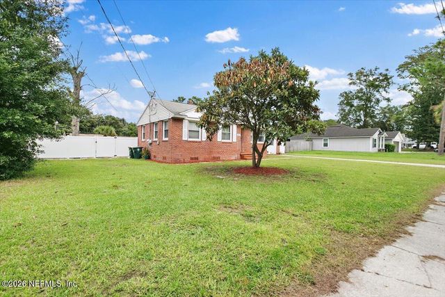 9721 KLINE Road, Jacksonville, FL 32246