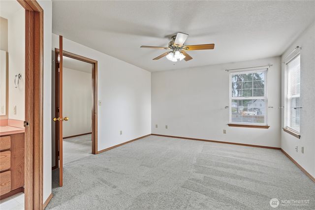 19818 10th Avenue Ct E, Spanaway, WA 98387