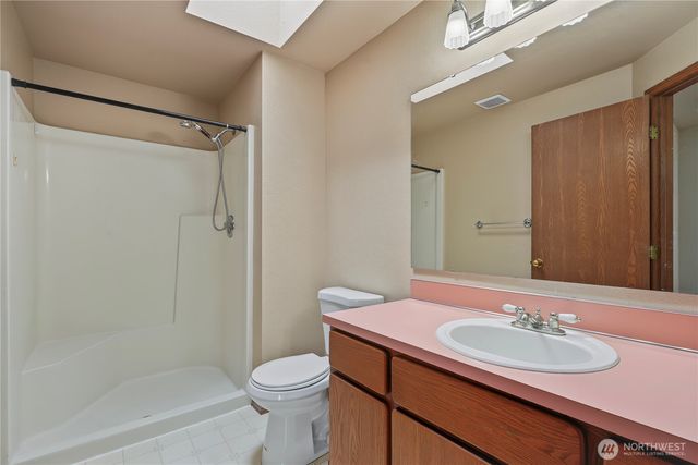 19818 10th Avenue Ct E, Spanaway, WA 98387