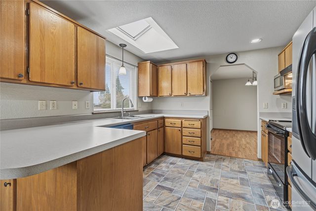 19818 10th Avenue Ct E, Spanaway, WA 98387
