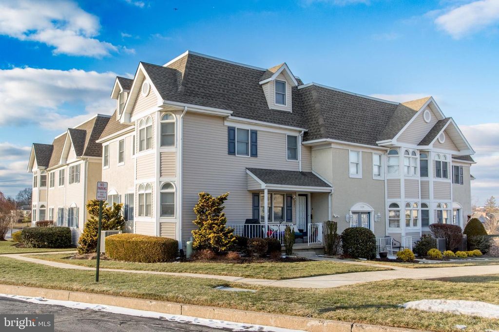 1529 MARGARET CT, Jamison, PA 18929