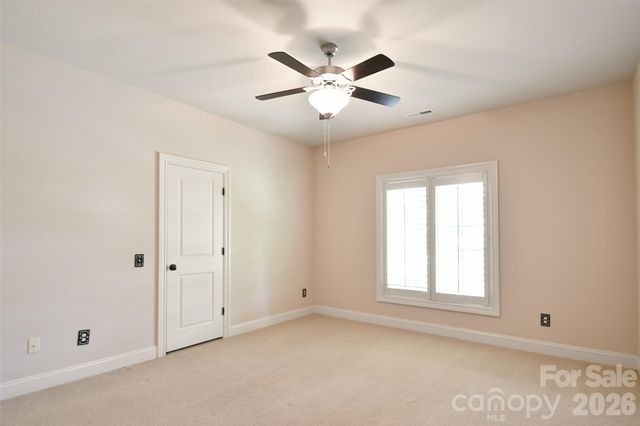 9911 Clarkes View Place NW, Concord, NC 28027