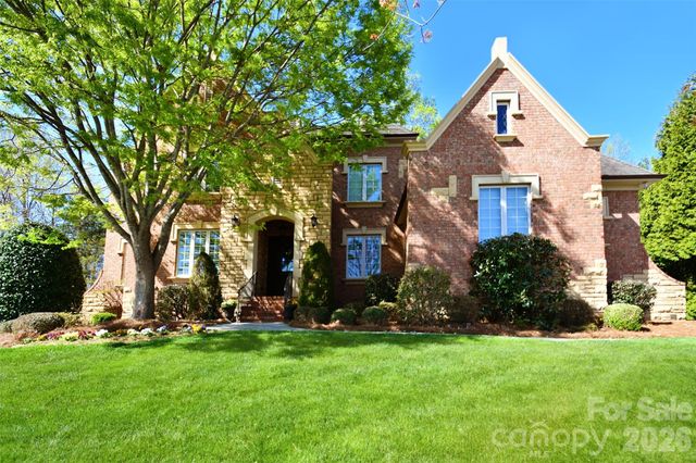 9911 Clarkes View Place NW, Concord, NC 28027