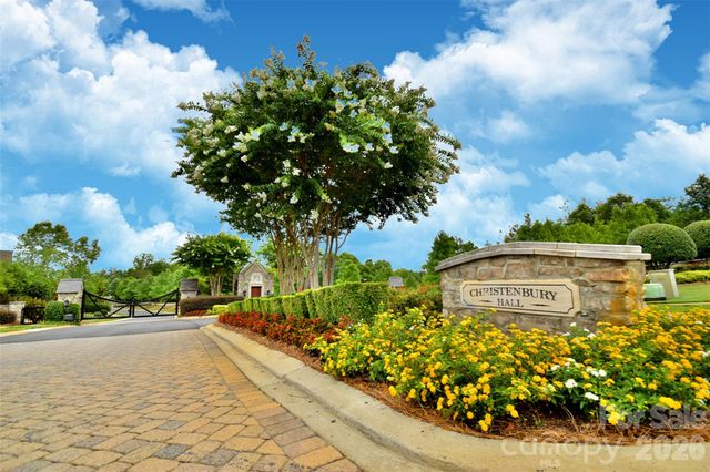 9911 Clarkes View Place NW, Concord, NC 28027