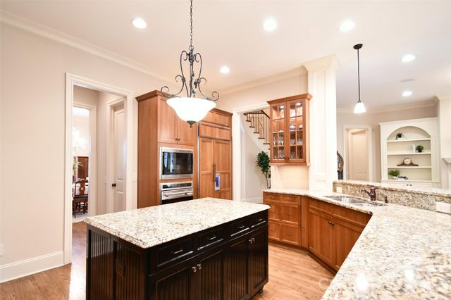 9911 Clarkes View Place NW, Concord, NC 28027