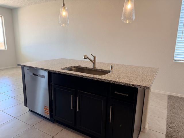 1502 Calle Oeste NW, Los Lunas, NM 87031