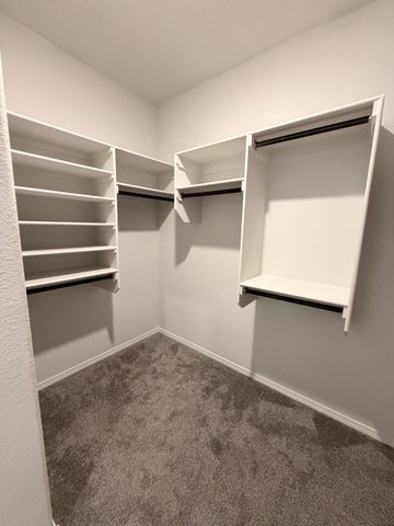 1502 Calle Oeste NW, Los Lunas, NM 87031