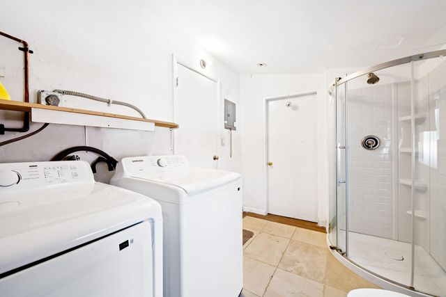 2300 NE 12th Avenue, Pompano Beach, FL 33064