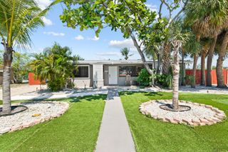 2300 NE 12th Avenue, Pompano Beach, FL 33064