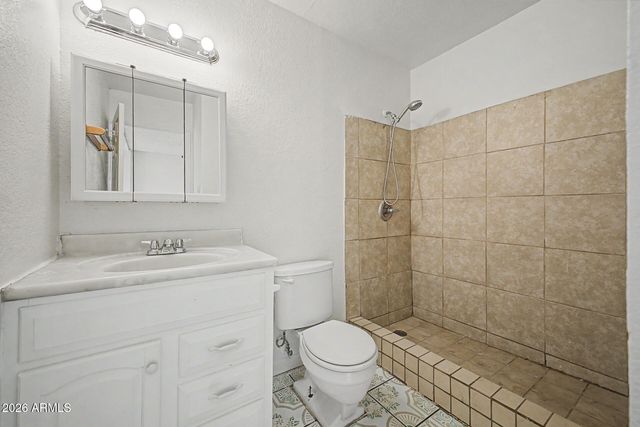 5536 W LA REATA Avenue, Phoenix, AZ 85035