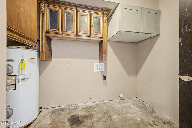 5536 W LA REATA Avenue, Phoenix, AZ 85035