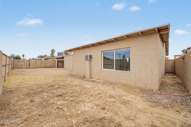 5536 W LA REATA Avenue, Phoenix, AZ 85035