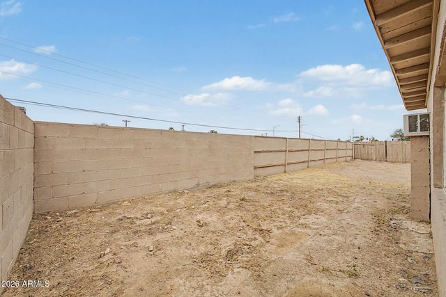 5536 W LA REATA Avenue, Phoenix, AZ 85035