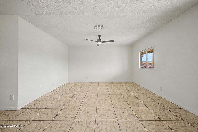 5536 W LA REATA Avenue, Phoenix, AZ 85035
