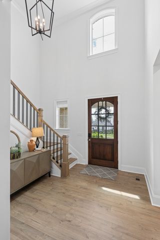 661 Concord Dr, Gallatin, TN 37066