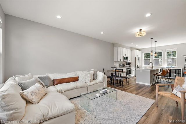 224 Sean Street, Brighton, MI 48116