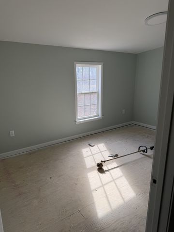 10831 Missionary Ridge Rd, Bon Aqua, TN 37025