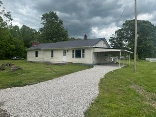 220 Johnson Lane, Berea, KY 40403