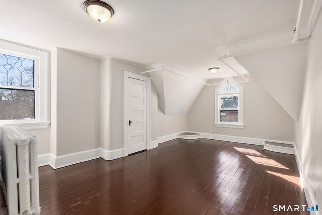 360 Farmington Avenue 11, Hartford, CT 06105