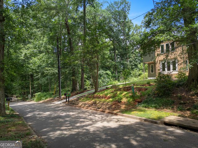 220 Green Street A, Decatur, GA 30030
