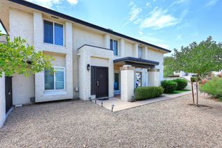 812 E EUGIE Avenue, Phoenix, AZ 85022