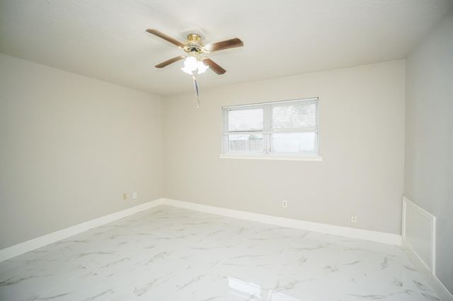 11614 Brookledge Drive, Houston, TX 77099